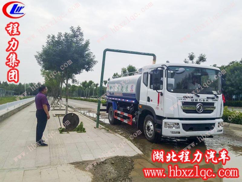 牛氣沖天，好品質(zhì)經(jīng)得起時間的考驗(yàn)！老客戶再次回購程力集團(tuán)灑水車！